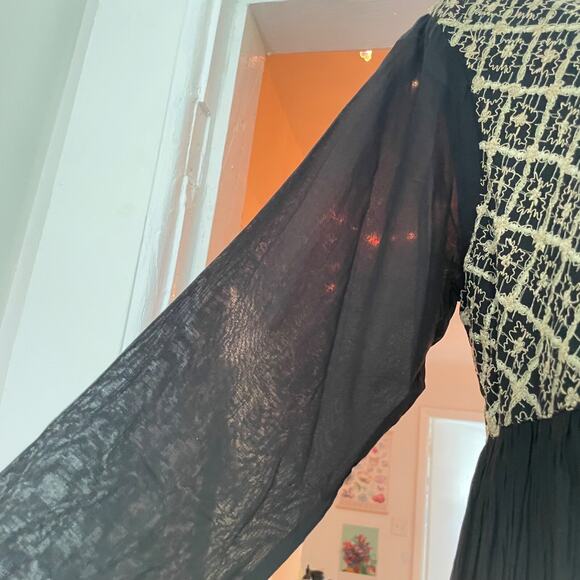 Karavan Boho Maxi Dress XL NWT Sheer Sleeves Gold Embroidery India Festival Goth - Picture 7 of 12